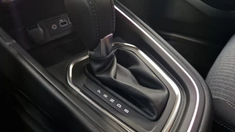 Renault Clio Techno full hybrid E-Tech 145 (103Kw)