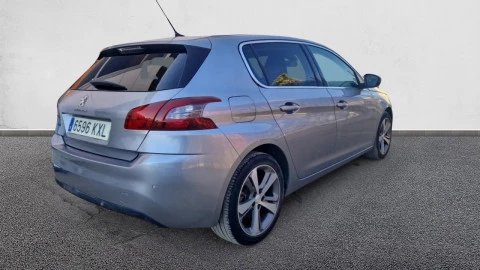 Peugeot 308 5p Allure 1.5 BlueHDi 96KW (130CV) Auto