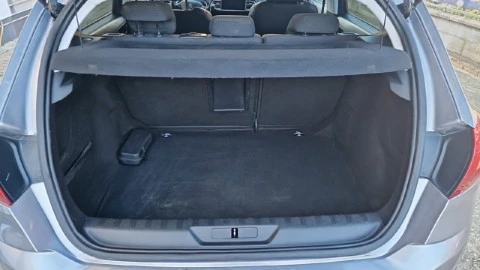 Peugeot 308 5p Allure 1.5 BlueHDi 96KW (130CV) Auto