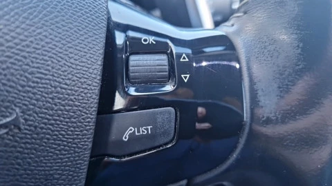 Peugeot 308 5p Allure 1.5 BlueHDi 96KW (130CV) Auto