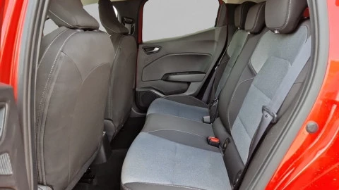 Renault Clio Evolution dCi 100 (74kw)