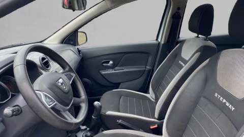 Dacia Sandero Stepway Comfort TCE 66kW (90CV) - 18