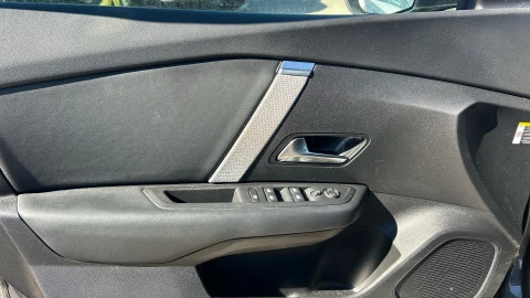 Citroën C4 PureTech 130 S&S 6v Plus