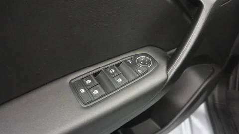 Renault Captur equilibre TCe 67kW (90CV)