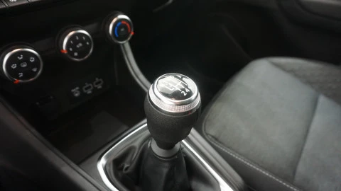 Renault Captur equilibre TCe 67kW (90CV)