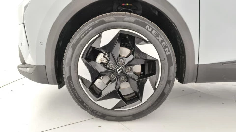 Renault Captur techno Eco-G 100cv (74 kW)