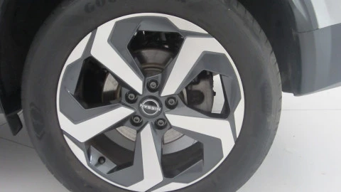 Nissan Qashqai DIG-T 103kW N-Connecta