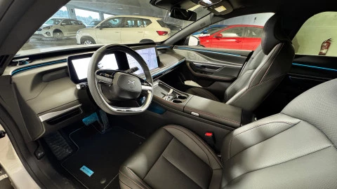 XPENG P7 Performance AWD