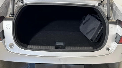 XPENG P7 Performance AWD