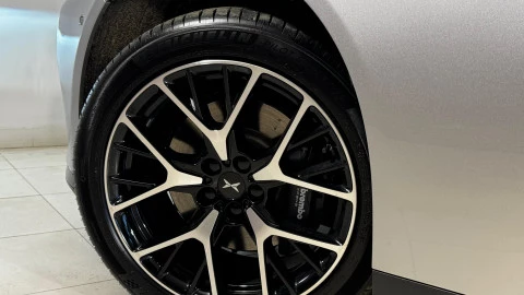 XPENG P7 Performance AWD