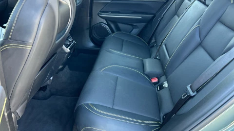 Lynk & Co 01 1.5 PHEV More