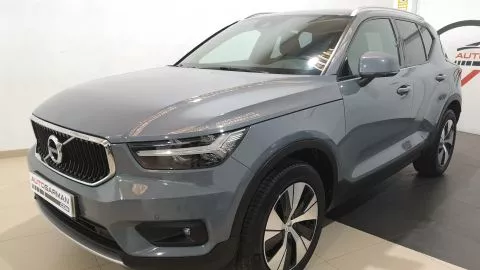 Volvo XC40 2.0 D3 Momentum Auto Volvo XC40 2.0 D3 Momentum Auto