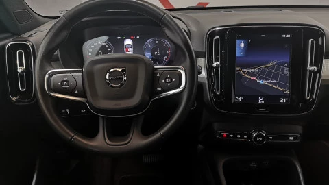 Volvo XC40 2.0 D3 Momentum Auto