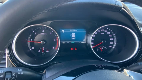 Kia Ceed 1.6 MHEV iMT 100kW (136CV) Tech