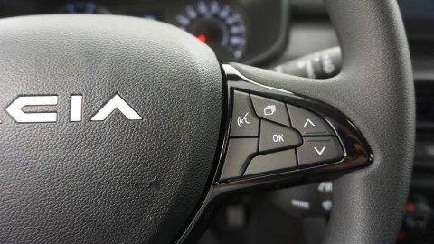 Dacia Sandero Essential TCe 67kW (90CV)