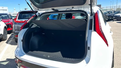 Kia Niro 1.6 GDi HEV 95kW (129CV) Drive