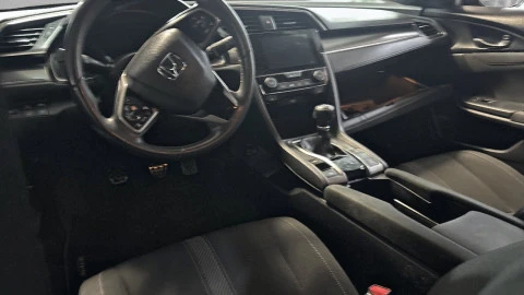 Honda Civic 1.0 I-VTEC TURBO ELEGANCE