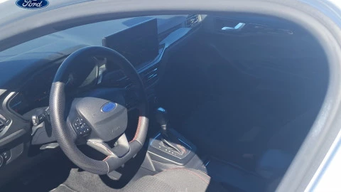 Ford Focus 1.0 Ecoboost MHEV 114kW ST-Line Auto