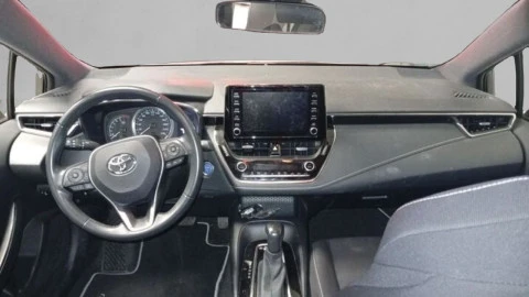 Toyota Corolla 1.8 125H BUSINESS E-CVT