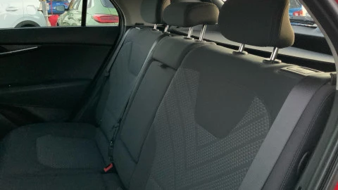 Kia Niro 1.6 GDi HEV 104kW (141CV) Concept