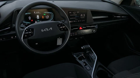 Kia Niro 1.6 GDi HEV 104kW (141CV) Concept