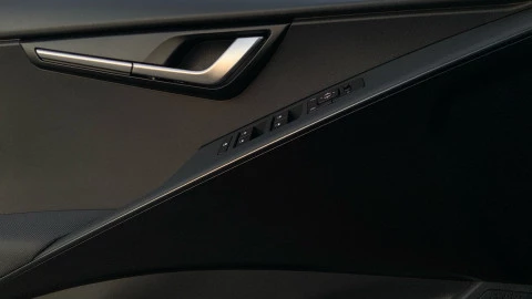 Kia Niro 1.6 GDi HEV 104kW (141CV) Concept