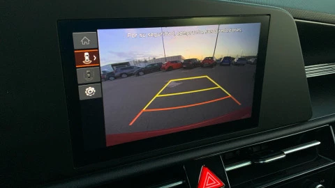 Kia Niro 1.6 GDi HEV 104kW (141CV) Concept