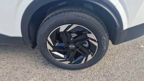 Nissan Qashqai DIG-T 103kW N-Connecta