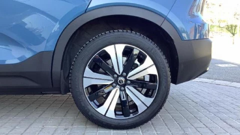 Volvo XC40 P8 Recharge Ultimate 170 kW (231 CV)