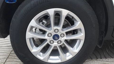 Ford Kuga Titanium 2.5 Duratec FHEV 140kW Auto