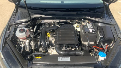 Volkswagen Golf Sport 1.0 TSI 85kW (115CV)