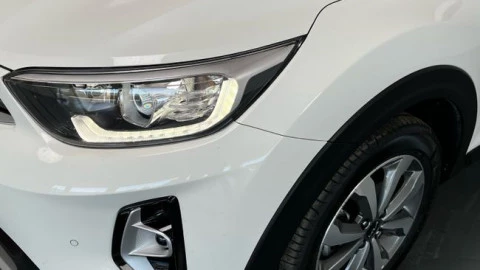 Kia Stonic 1.0 T-GDi 74kW (100CV) Drive