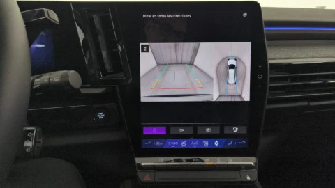 Renault Espace Techno E-Tech Hybrid