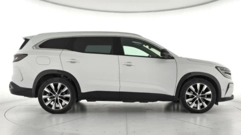 Renault Espace Techno E-Tech Hybrid