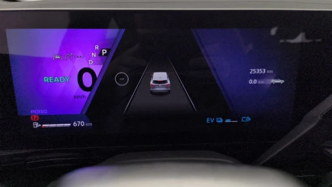 Renault Espace Techno E-Tech Hybrid