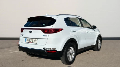 Kia Sportage 1.6 MHEV Concept 100kW (136CV) 4x2