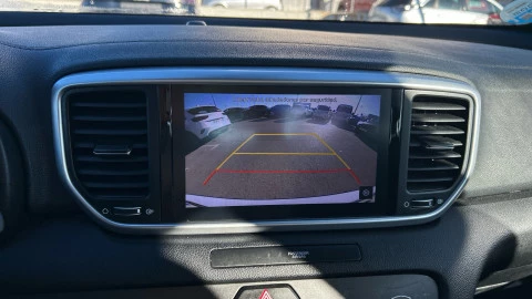 Kia Sportage 1.6 MHEV Concept 100kW (136CV) 4x2