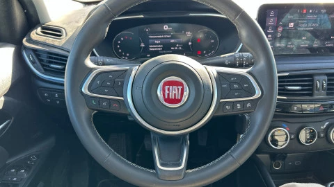 Fiat Tipo Cross 1.0 73kW (100CV)