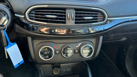 Fiat Tipo Cross 1.0 73kW (100CV)