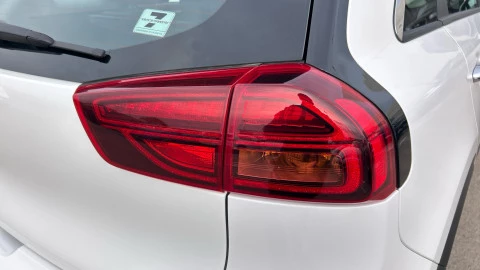 Kia Niro 1.6 GDi HEV 104kW (141CV) Drive