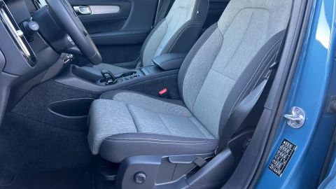 Volvo XC40 2.0 B3 G Core Auto