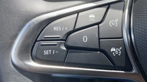 Renault Clio techno Eco-G 100cv (74kW)