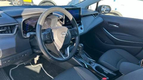 Toyota Corolla 1.8 125H STYLE E-CVT SEDAN