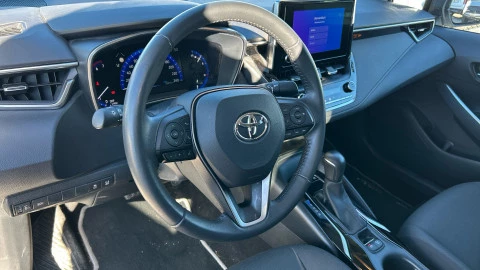 Toyota Corolla 1.8 125H STYLE E-CVT SEDAN