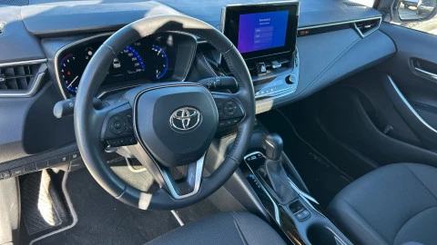 Toyota Corolla 1.8 125H STYLE E-CVT SEDAN