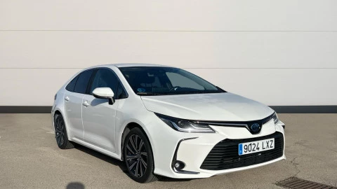 Toyota Corolla 1.8 125H STYLE E-CVT SEDAN