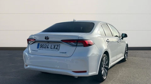 Toyota Corolla 1.8 125H STYLE E-CVT SEDAN
