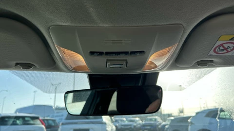 Toyota Corolla 1.8 125H STYLE E-CVT SEDAN