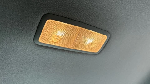 Toyota Corolla 1.8 125H STYLE E-CVT SEDAN