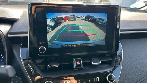 Toyota Corolla 1.8 125H STYLE E-CVT SEDAN